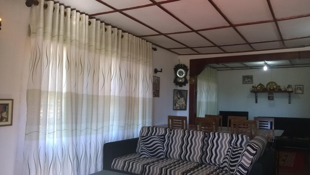 Srihelyes Inn Nuwara Eliya Eksteriør billede