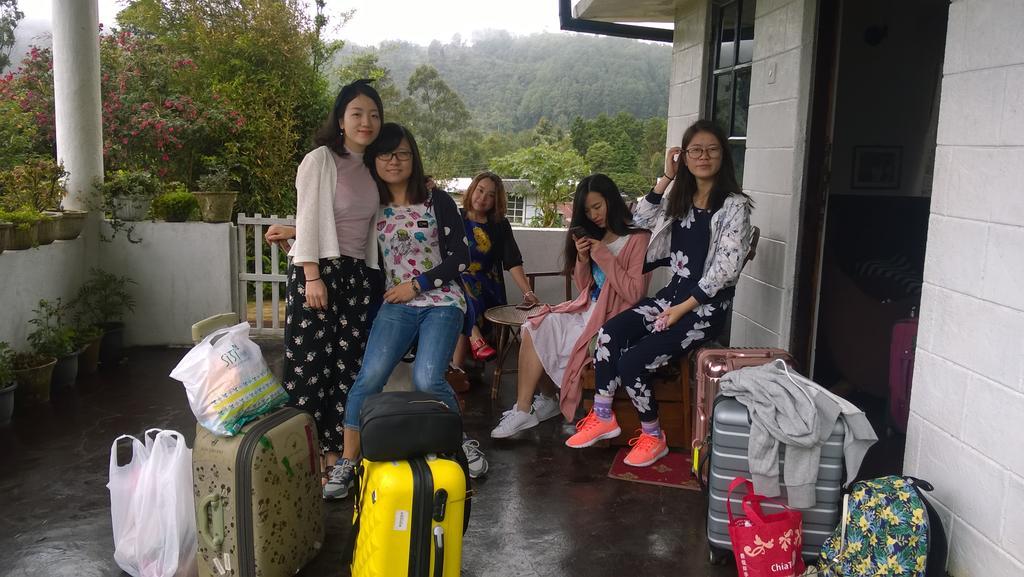 Srihelyes Inn Nuwara Eliya Eksteriør billede
